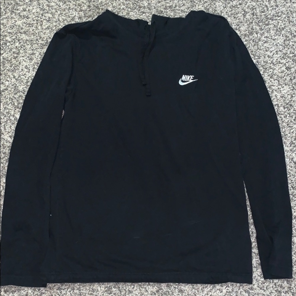 nike sweatshirt